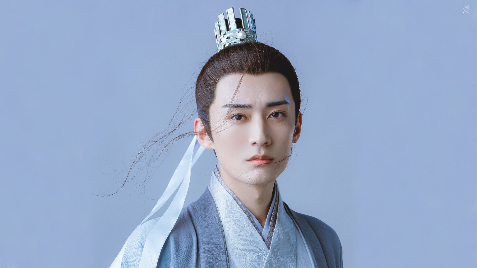 意大利举重选手在男子比赛中获得金牌，67公斤举重意大利选手