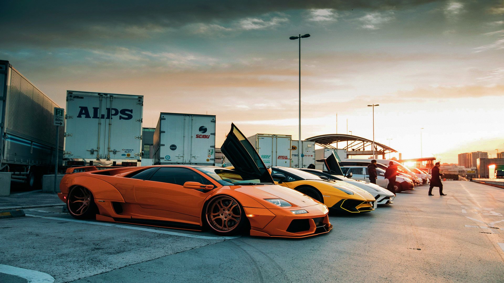 博洛尼亚双后腰体系保证防守厚度,博洛尼亚球衣